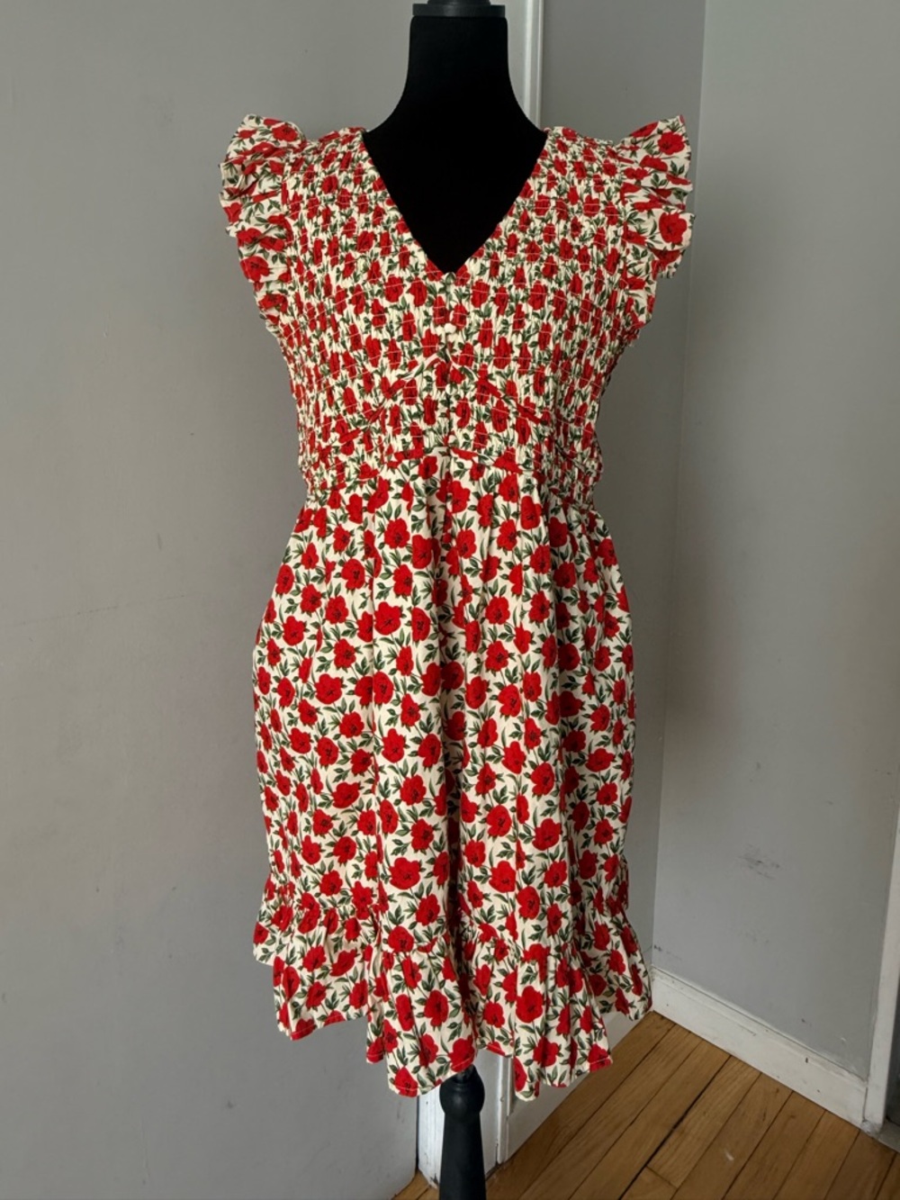 Wishlist Red and Green Floral Smocked V-Neck Dress - Picture 1 of 6